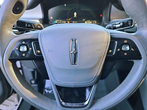 Used 2021 Lincoln Aviator Reserve w/ Equipment Group 202A image 18