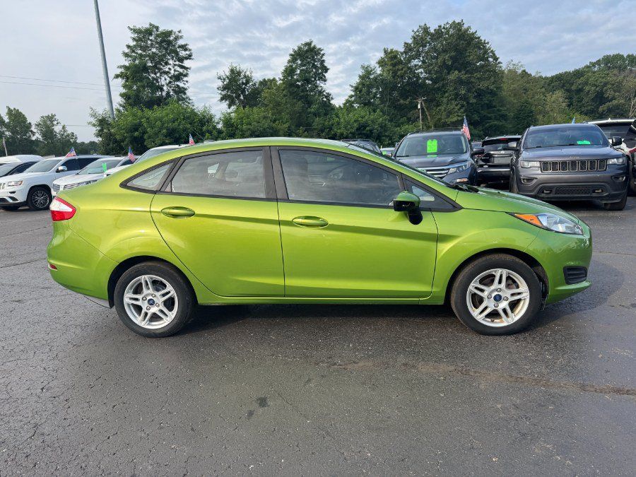 Used 2018 Ford Fiesta SE w/ Cold Weather Package FWD image 6