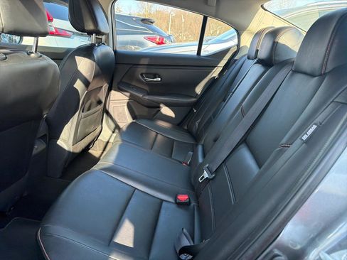 Used 2020 Nissan Sentra SR w/ Premium Package FWD image 20