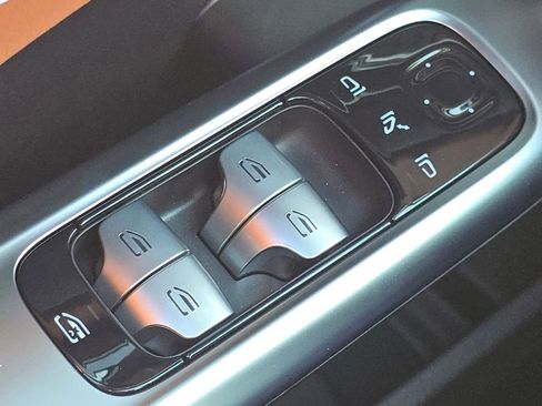 New 2026 Mercedes-Benz C 43 AMG 4MATIC Sedan image 26