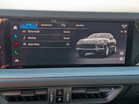 New 2026 Porsche Cayenne Coupe image 19