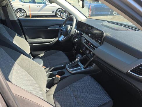 Used 2026 Kia Seltos LX AWD/4WD image 11