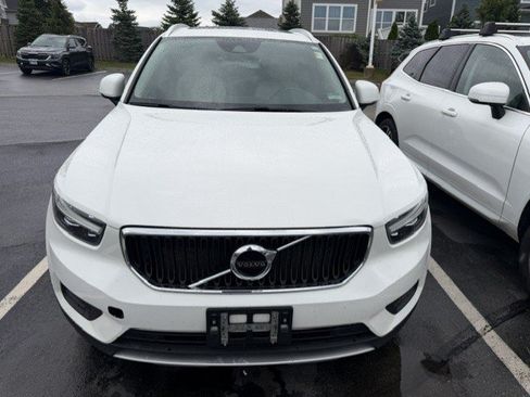 Used 2019 Volvo XC40 T5 Momentum AWD/4WD image 10