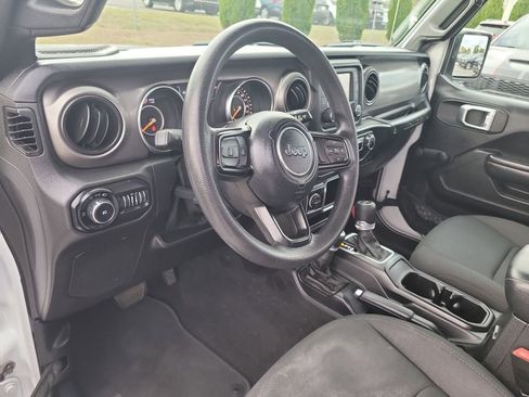Certified 2020 Jeep Wrangler Sport image 11