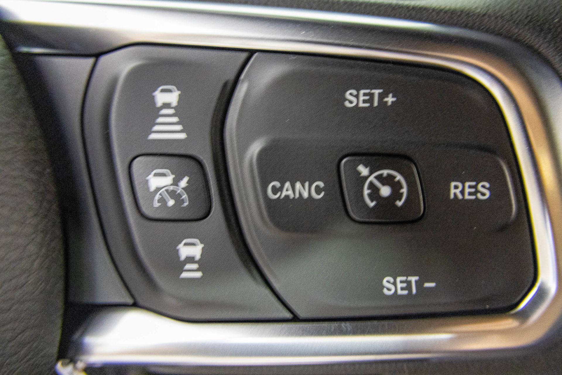 New 2027 Jeep Wrangler Unlimited Sahara AWD/4WD image 30