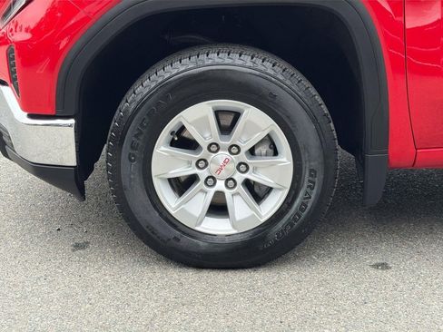 Used 2024 GMC Sierra 1500 SLE AWD/4WD image 35