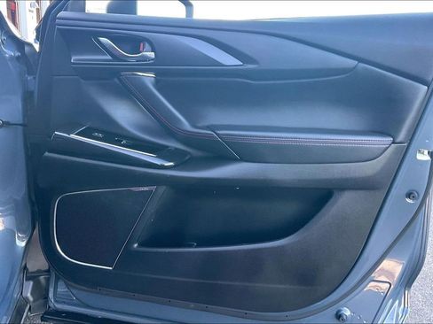 Certified 2023 MAZDA CX-9 Carbon Edition image 24