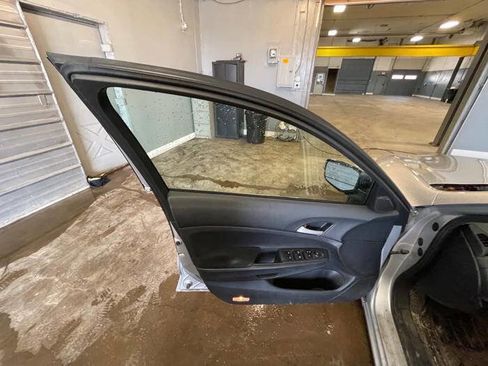 Used 2009 Honda Accord LX-P image 22