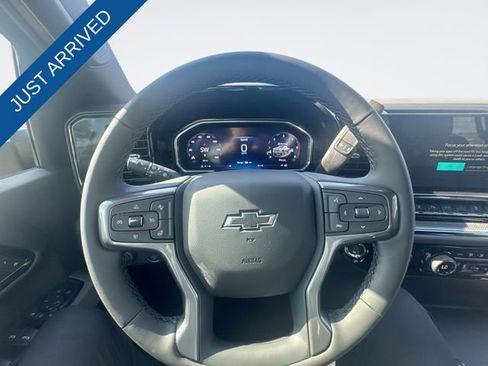 New 2026 Chevrolet Silverado 2500 ZR2 image 14