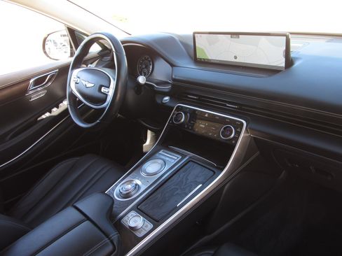 Used 2021 Genesis GV80 3.5T image 10