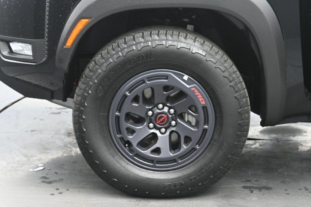 Used 2026 Nissan Frontier PRO-4X AWD/4WD image 27
