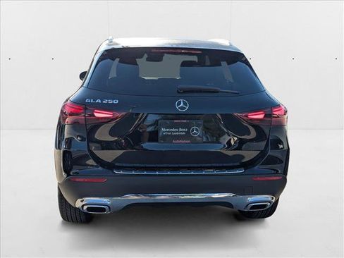 New 2026 Mercedes-Benz GLA 250 image 7
