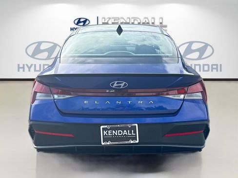 Certified 2026 Hyundai Elantra Sport FWD image 5