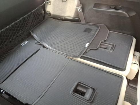 Used 2023 Cadillac XT6 Sport w/ Technology Package image 17