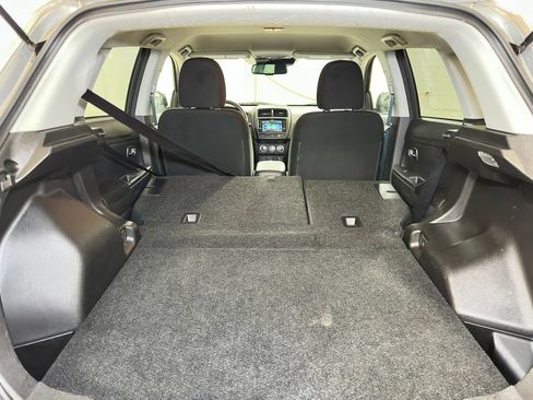 Used 2024 Mitsubishi Outlander Sport ES AWD/4WD image 19