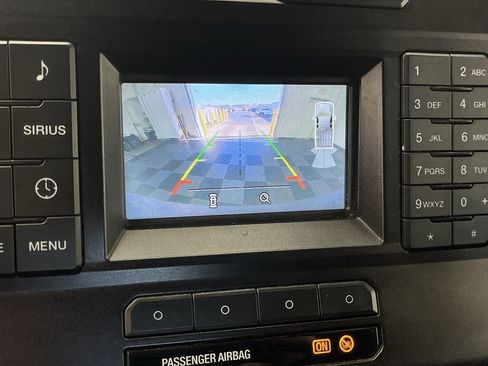 Used 2019 Ford F250 XLT w/ Camper Package image 5