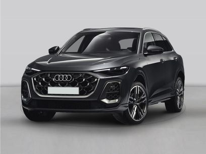 Used 2025 Audi Q5 Premium w/ Convenience Package