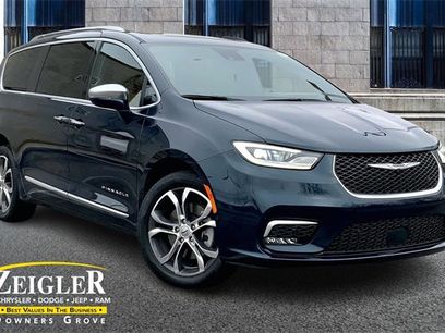 Used 2022 Chrysler Pacifica Pinnacle