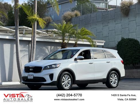 Used 2020 Kia Sorento FWD V6 image 1