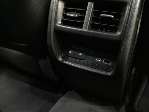 Used 2024 Cadillac XT4 Luxury image 20