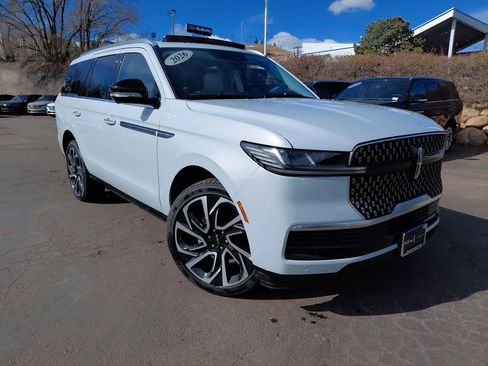 New 2026 Lincoln Navigator Reserve AWD/4WD image 1