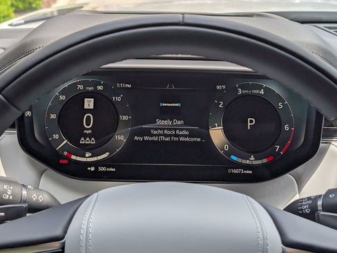 Certified 2025 Land Rover Range Rover Sport SE AWD/4WD image 10