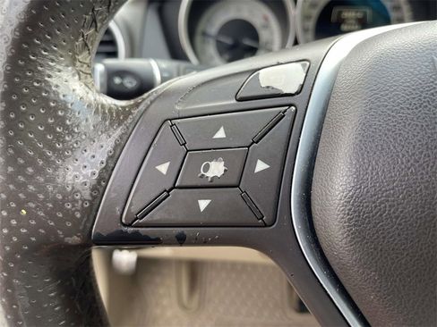 Used 2014 Mercedes-Benz C 250 Sedan image 20