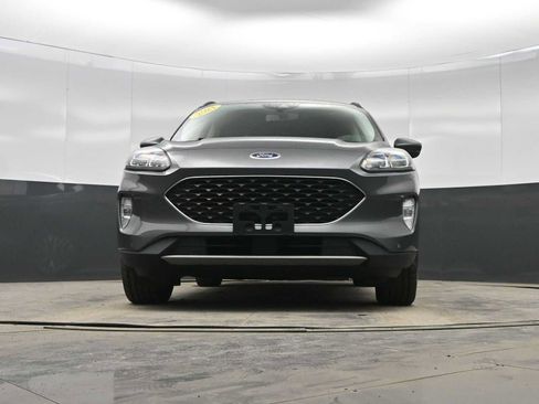 Used 2021 Ford Escape Titanium image 32