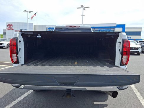 Used 2025 GMC Sierra 2500 SLE w/ Max Trailering Package AWD/4WD image 32