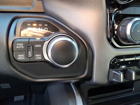 Used 2021 RAM 1500 Big Horn image 25