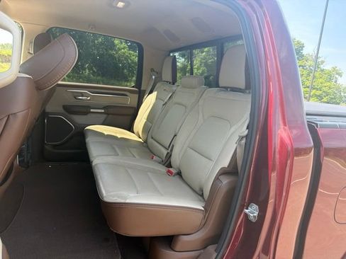 Used 2021 RAM 1500 Laramie AWD/4WD image 9