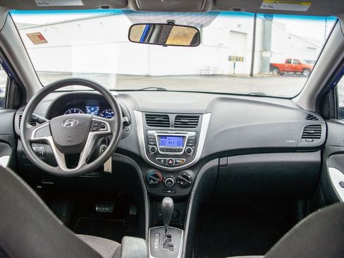 Used 2014 Hyundai Accent GS image 29