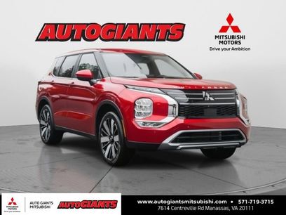 New 2025 Mitsubishi Outlander SE