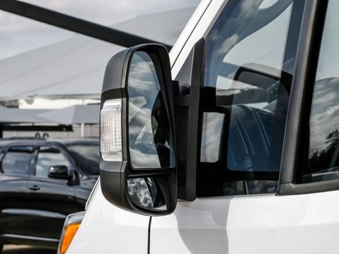 Used 2023 RAM ProMaster 2500 FWD image 35