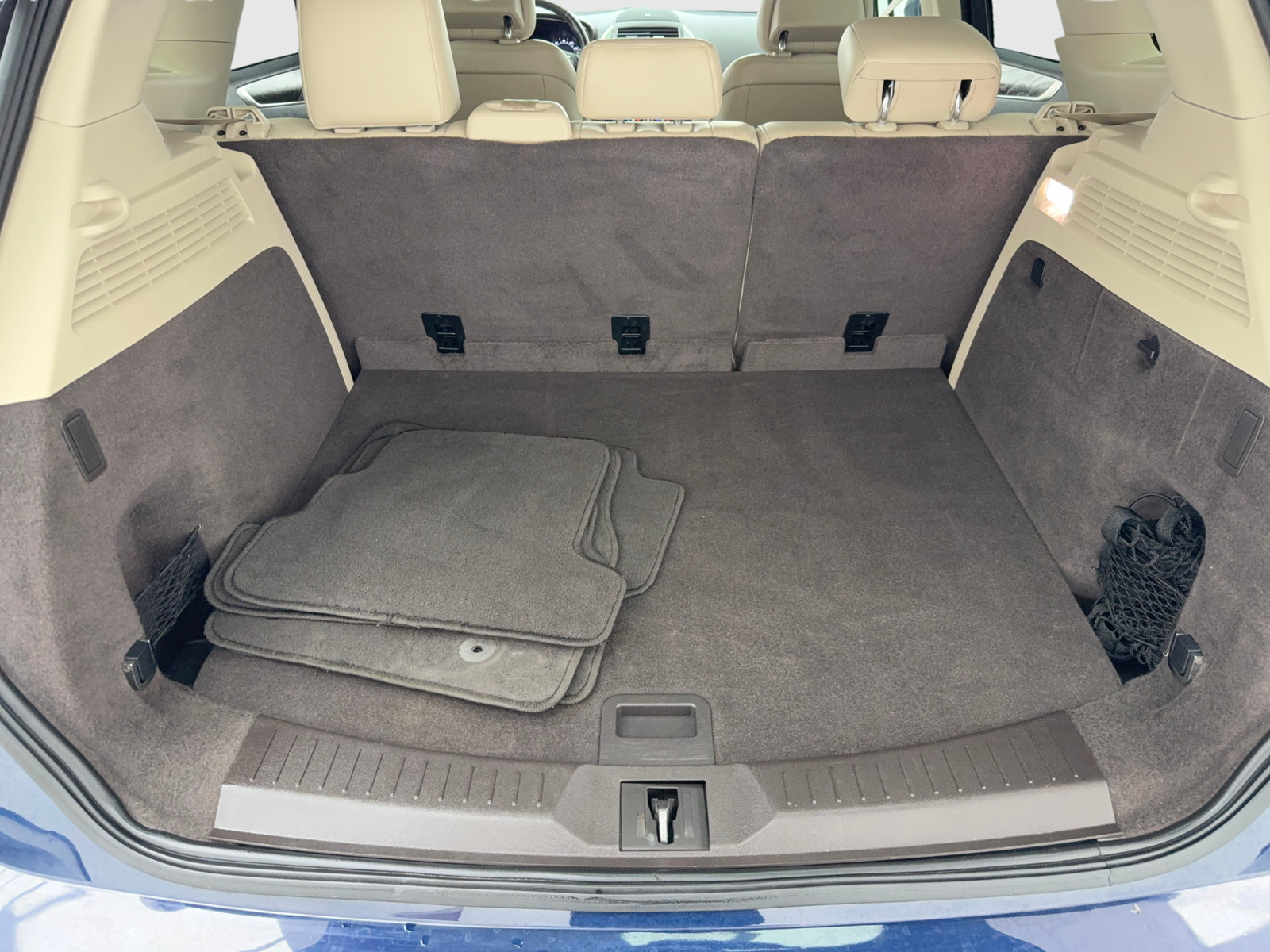 Used 2019 Lincoln MKC Reserve FWD image 47