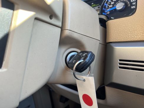 Used 2013 Ford F150 King Ranch w/ King Ranch Luxury Pkg image 17