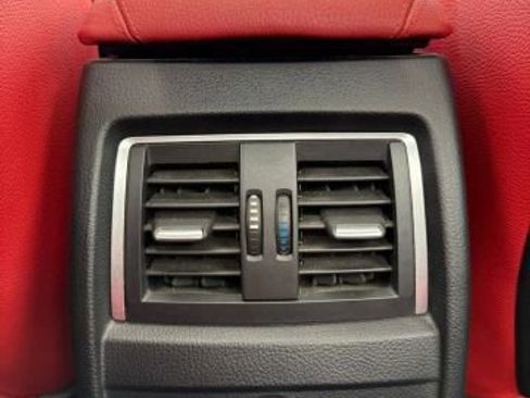 Used 2018 BMW 440i xDrive Coupe w/ M Sport Package image 27