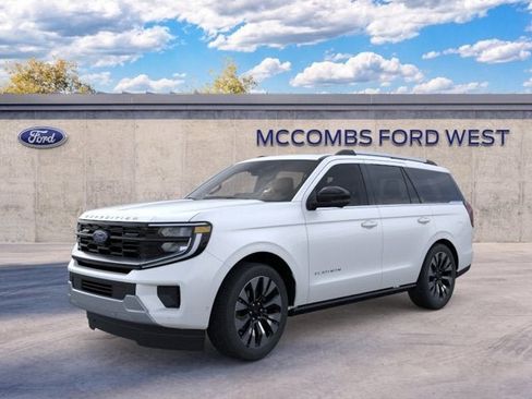New 2026 Ford Expedition Platinum w/ Driver's Package AWD/4WD image 4