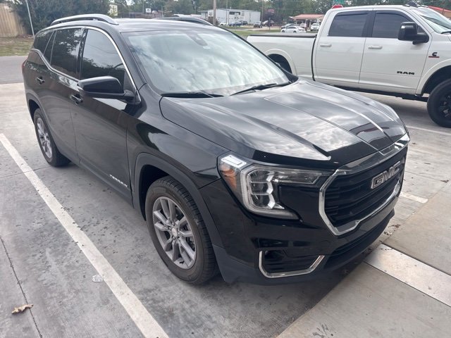 Used 2024 GMC Terrain SLT AWD/4WD image 1