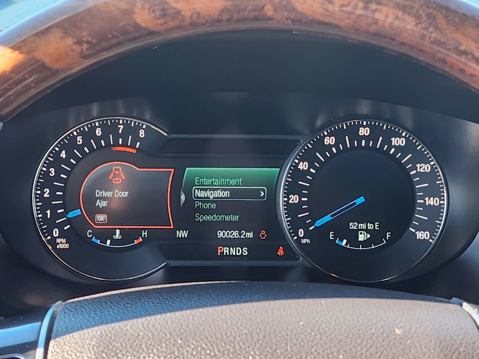 Used 2017 Ford Explorer Platinum AWD/4WD image 28