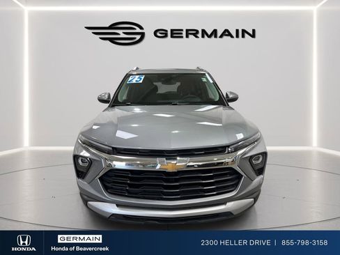 Used 2025 Chevrolet TrailBlazer LT AWD/4WD image 4