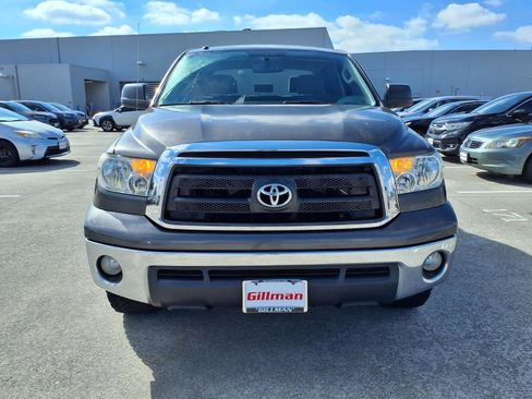 Used 2012 Toyota Tundra 2WD CrewMax w/ SR5 Pkg image 19