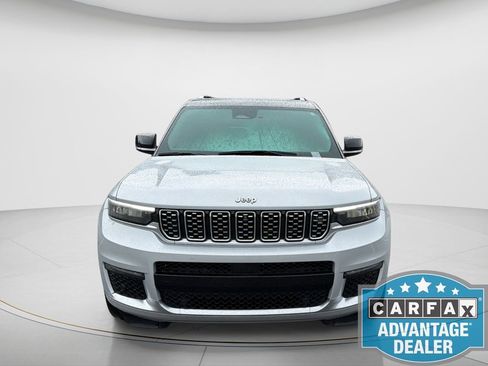 Used 2021 Jeep Grand Cherokee L Summit AWD/4WD image 3