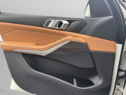 Used 2024 BMW X5 sDrive40i image 18