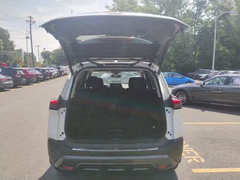 Used 2023 Nissan Rogue SL w/ SL Premium Package AWD/4WD image 8