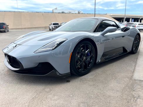 Used 2023 Maserati MC20 Spyder image 9