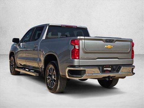 Used 2025 Chevrolet Silverado 1500 LT w/ Protection Package RWD image 7