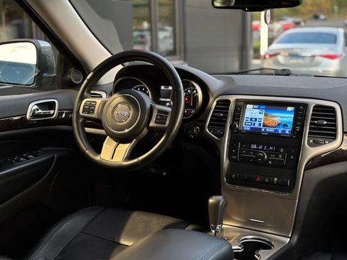 Used 2012 Jeep Grand Cherokee Laredo image 79