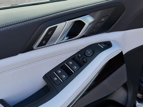 New 2026 BMW X5 xDrive40i image 23