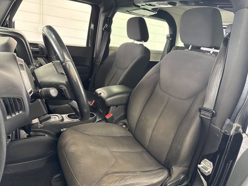 Used 2015 Jeep Wrangler Sport w/ Quick Order Package 24S image 15